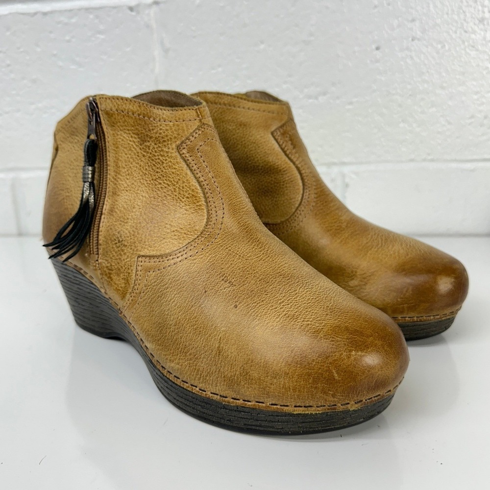 Dansko Veronica Bootie Wedge Ankle Boots Tan Leather Tassel Side Zip / Womens 42